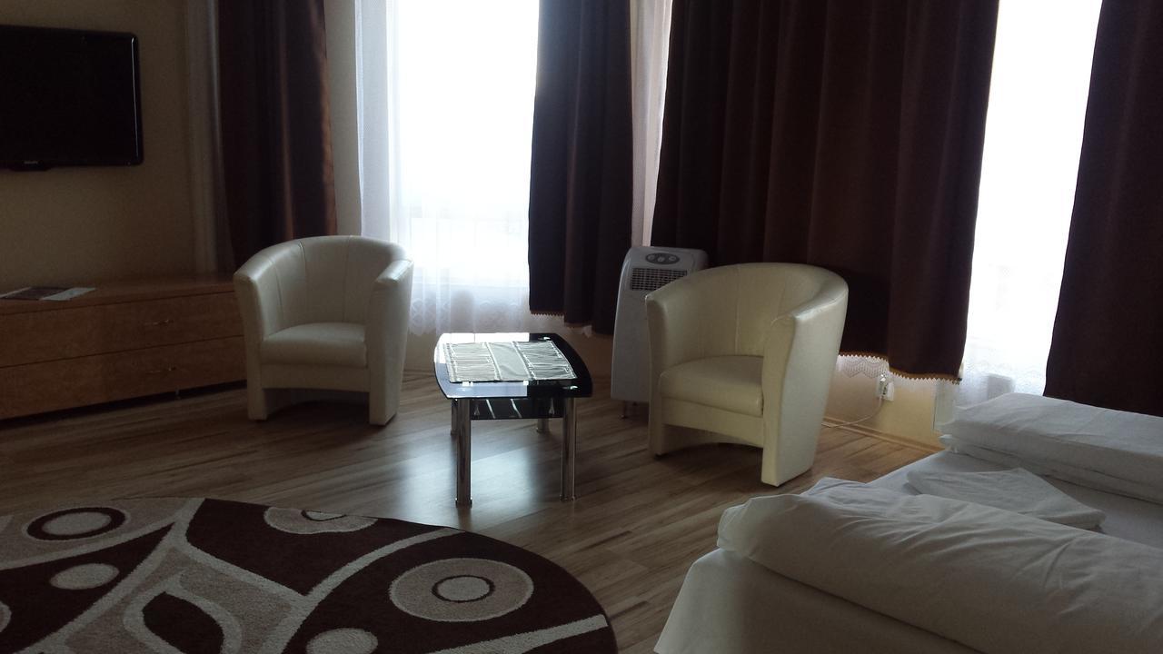 Holdfeny Hotel Forro Εξωτερικό φωτογραφία